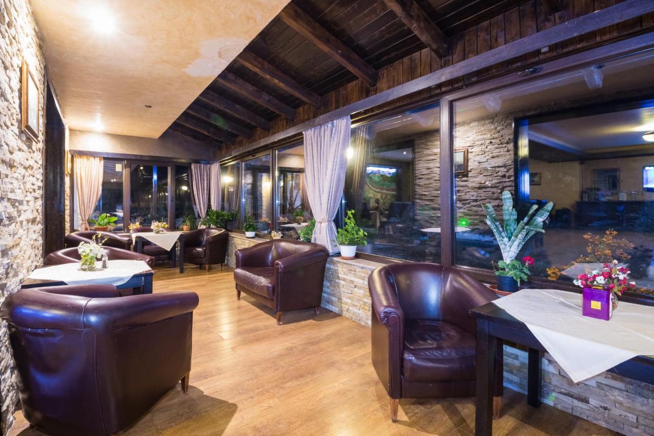 Hanul Simon Pensiune & Restaurant Бран Экстерьер фото